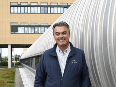Highlighted image: Ron Hoogeveen